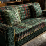 Dieuwertje - Quilted bench cover Evergreen