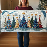 Quilted tafelloper - Sneeuwbedekt dennenlandschap