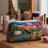 Nienke - Quilted toiletry bag Lit mountains